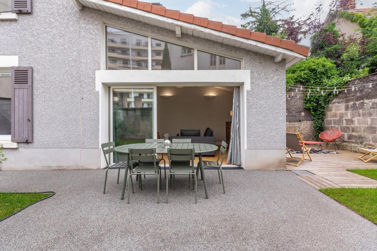 La Villa Sassolini Avec Jacuzzi Lyon Exterior photo