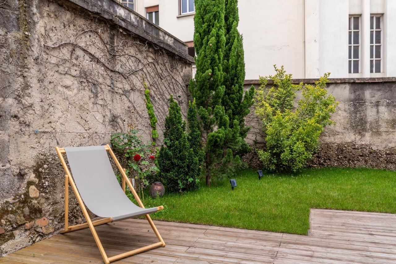 La Villa Sassolini Avec Jacuzzi Lyon Exterior photo